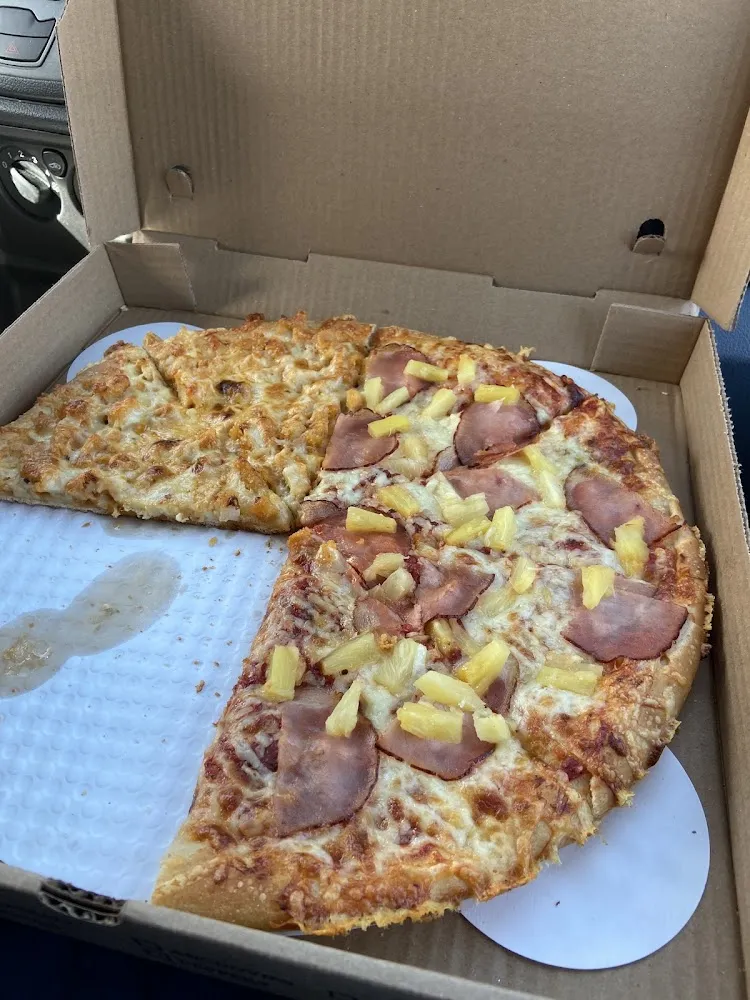 Hawaiian Pizza